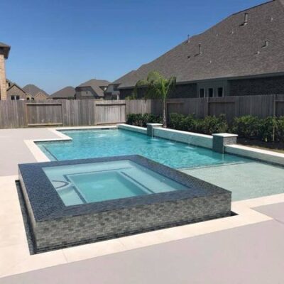Retangular pool negative edge spa in silver glass - Copy